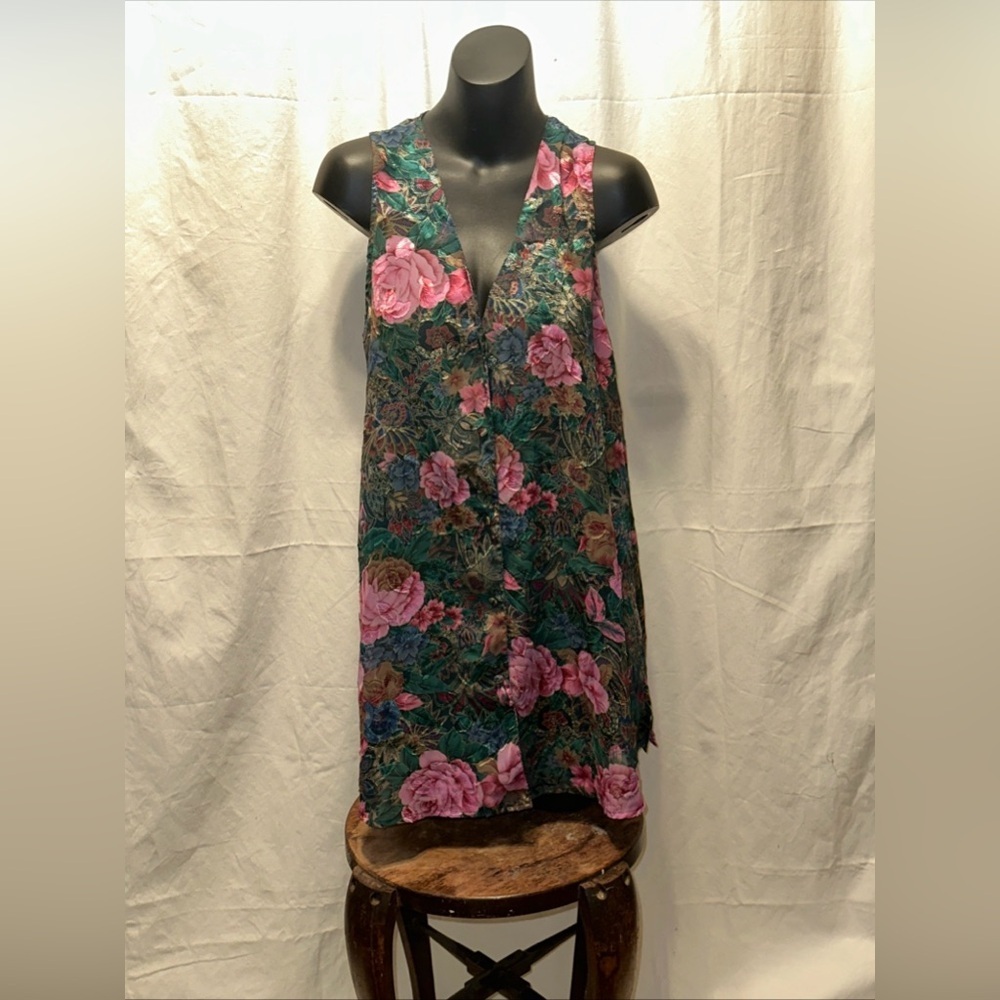 VTG Victoria’s Secret gold label SLEEVELESS FLORAL SLIP DRESS SIZE M/L M12